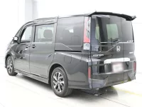 Honda STEP WAGON лот № 30028 оценка 4.5  с аукциона в Японии 5