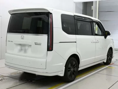 Honda STEP WAGON  с аукциона в Японии