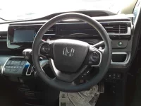 Honda STEP WAGON лот № 30024 оценка 3.5  с аукциона в Японии 8