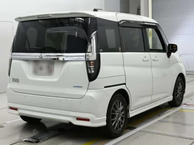 Mitsubishi DELICA D2