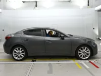 Mazda AXELA лот № 30246 оценка 4  с аукциона в Японии 2