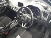 Mazda AXELA лот № 30246 оценка 4  с аукциона в Японии 8