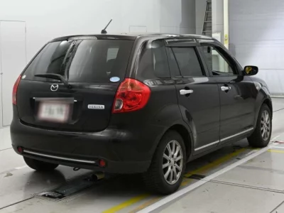 Mazda VERISA