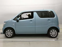 Suzuki WAGON R лот № 13011 оценка 4.5  с аукциона в Японии 3