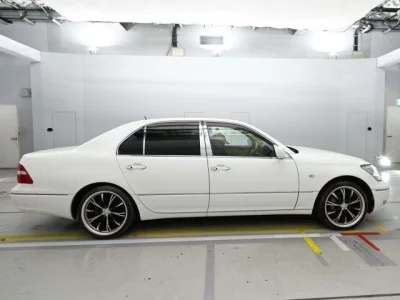 Toyota Celsior