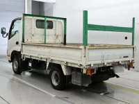 Toyota DYNA лот № 90162 оценка 3  с аукциона в Японии 5