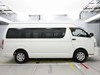 Toyota HIACE VAN лот № 40039 оценка RA  с аукциона в Японии 2