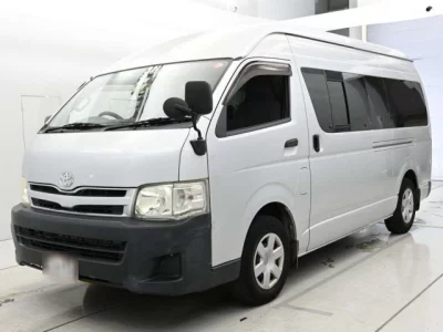 Toyota HIACE VAN  с аукциона в Японии