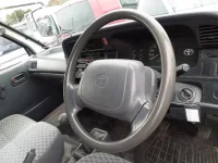 Toyota HIACE VAN лот № 40049 оценка RA  с аукциона в Японии 5