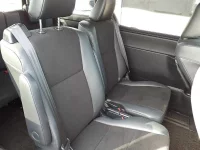 Toyota NOAH лот № 30037 оценка R  с аукциона в Японии 10