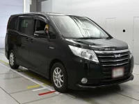 Toyota NOAH лот № 30031 оценка 3.5  с аукциона в Японии 4