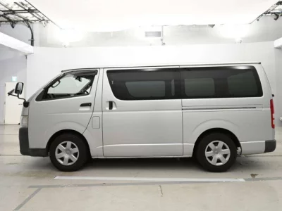 Toyota REGIUS ACE VAN