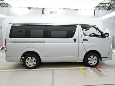 Toyota REGIUS ACE VAN