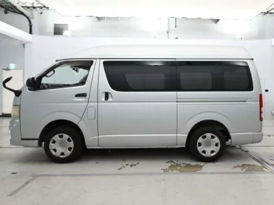 Toyota REGIUS ACE VAN