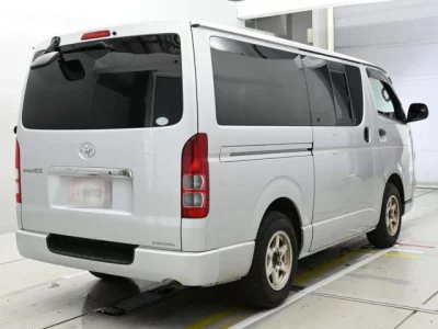 Toyota REGIUS ACE VAN
