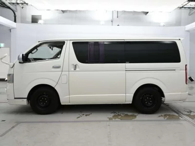 Toyota REGIUS ACE VAN