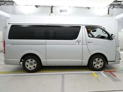 Toyota REGIUS ACE VAN