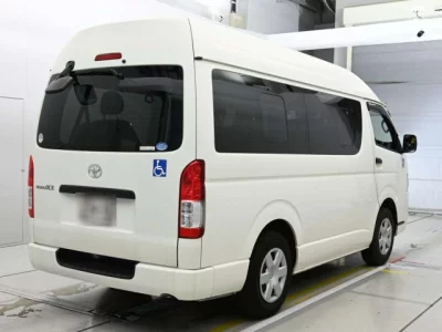 Toyota REGIUS ACE VAN