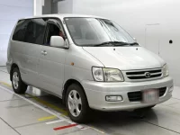 Toyota TOWN ACE NOAH лот № 30124 оценка 3  с аукциона в Японии 4