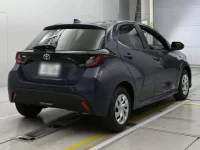 Toyota YARIS лот № 36107 оценка S  с аукциона в Японии 1