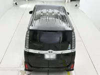 Toyota VOXY лот № 30045 оценка R  с аукциона в Японии 7