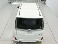Toyota VOXY лот № 30107 оценка R  с аукциона в Японии 7