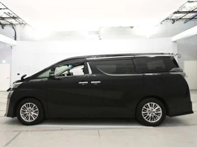 Toyota VELLFIRE  с аукциона в Японии