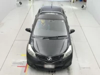 Toyota VITZ лот № 30055 оценка 4  с аукциона в Японии 6