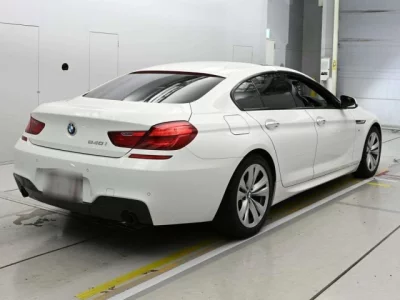 BMW 6-Series  с аукциона в Японии