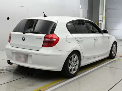 BMW 1-Series  с аукциона в Японии