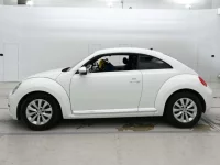 Volkswagen THE BEETLE лот № 38017 оценка 4.5  с аукциона в Японии 3