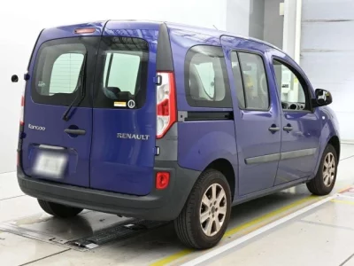 Renault KANGOO  с аукциона в Японии