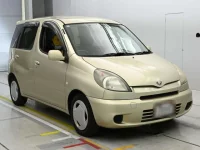 Toyota FUNCARGO лот № 10111 оценка 3.5  с аукциона в Японии 4