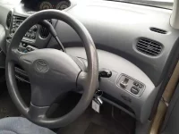 Toyota FUNCARGO лот № 10111 оценка 3.5  с аукциона в Японии 8