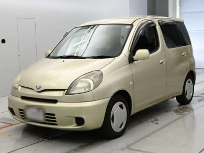 Toyota Funcargo