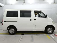 Toyota TOWN ACE VAN лот № 40070 оценка 3.5  с аукциона в Японии 2