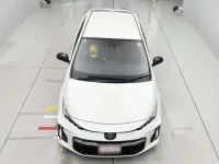 Toyota PRIUS PHV лот № 30311 оценка 4  с аукциона в Японии 5