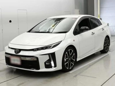 Toyota Prius PHV