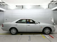 Nissan LAUREL лот № 90295 оценка R  с аукциона в Японии 2