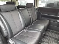 Nissan ELGRAND лот № 90195 оценка 3  с аукциона в Японии 10