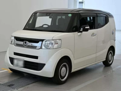 Honda N-Box Slash