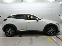 Mazda CX-3 лот № 30355 оценка 4  с аукциона в Японии 2