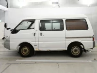 Mazda BONGO VAN лот № 90257 оценка 3  с аукциона в Японии 3