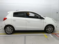 Mitsubishi MIRAGE лот № 90246 оценка 3.5  с аукциона в Японии 2