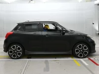 Suzuki SWIFT лот № 30305 оценка 3.5  с аукциона в Японии 2