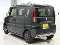 Suzuki SPACIA GEAR лот № 61 оценка 5  с аукциона в Японии 4