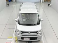 Suzuki WAGON R лот № 13045 оценка 3.5  с аукциона в Японии 6