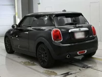 BMW MINI лот № 38058 оценка 4.5  с аукциона в Японии 5