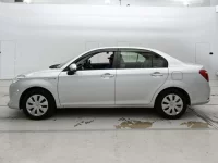 Toyota COROLLA AXIO лот № 30300 оценка 4  с аукциона в Японии 3