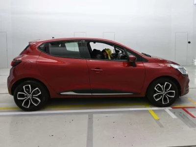 Renault LUTECIA  с аукциона в Японии